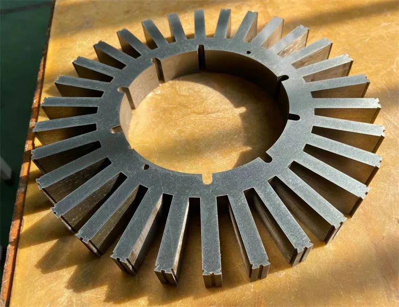 backlack, vezni lak, samolepilni motor Stator